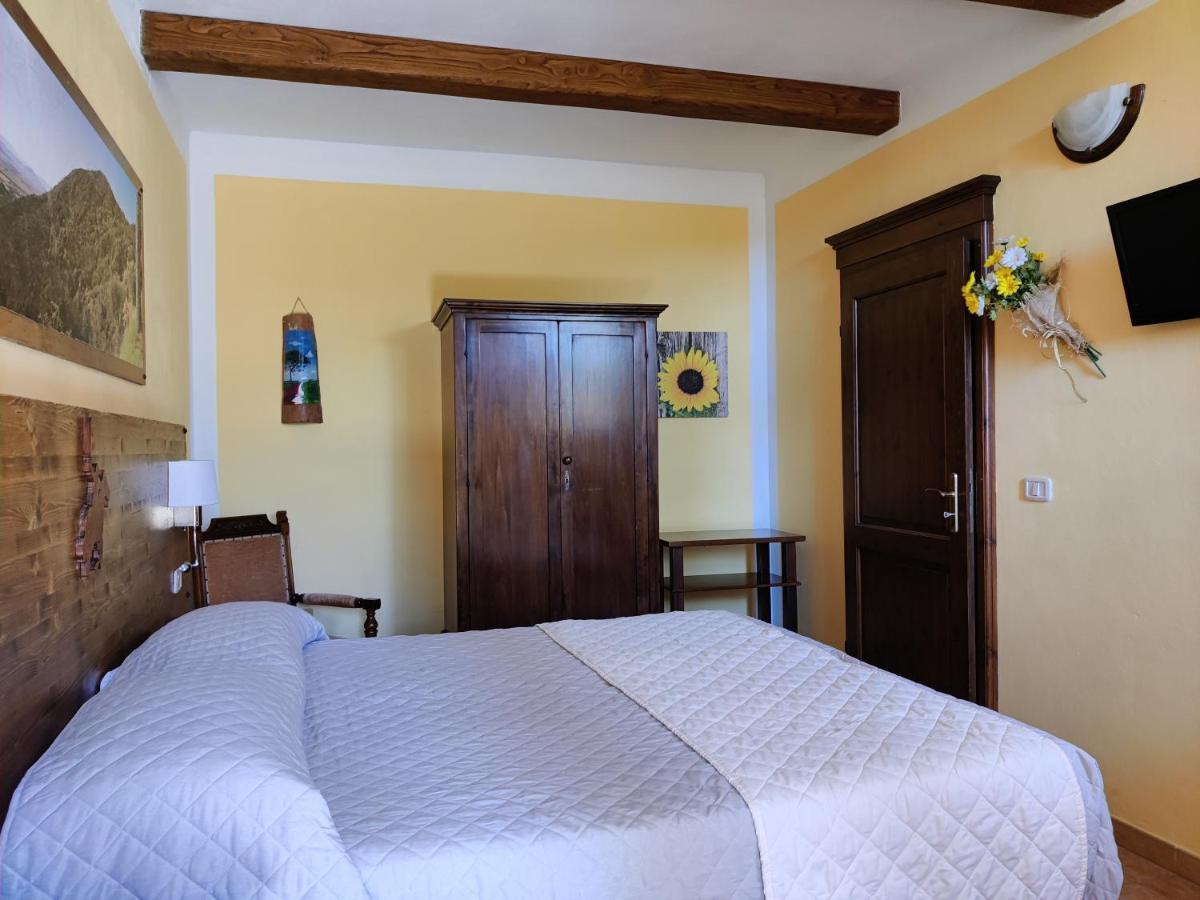 Locanda Mossa Dei Barbari Buriano  Zewnętrze zdjęcie