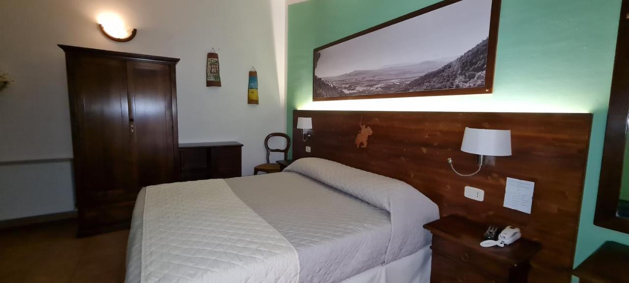 Locanda Mossa Dei Barbari Buriano  Zewnętrze zdjęcie