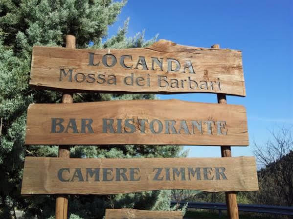 Locanda Mossa Dei Barbari Buriano  Zewnętrze zdjęcie